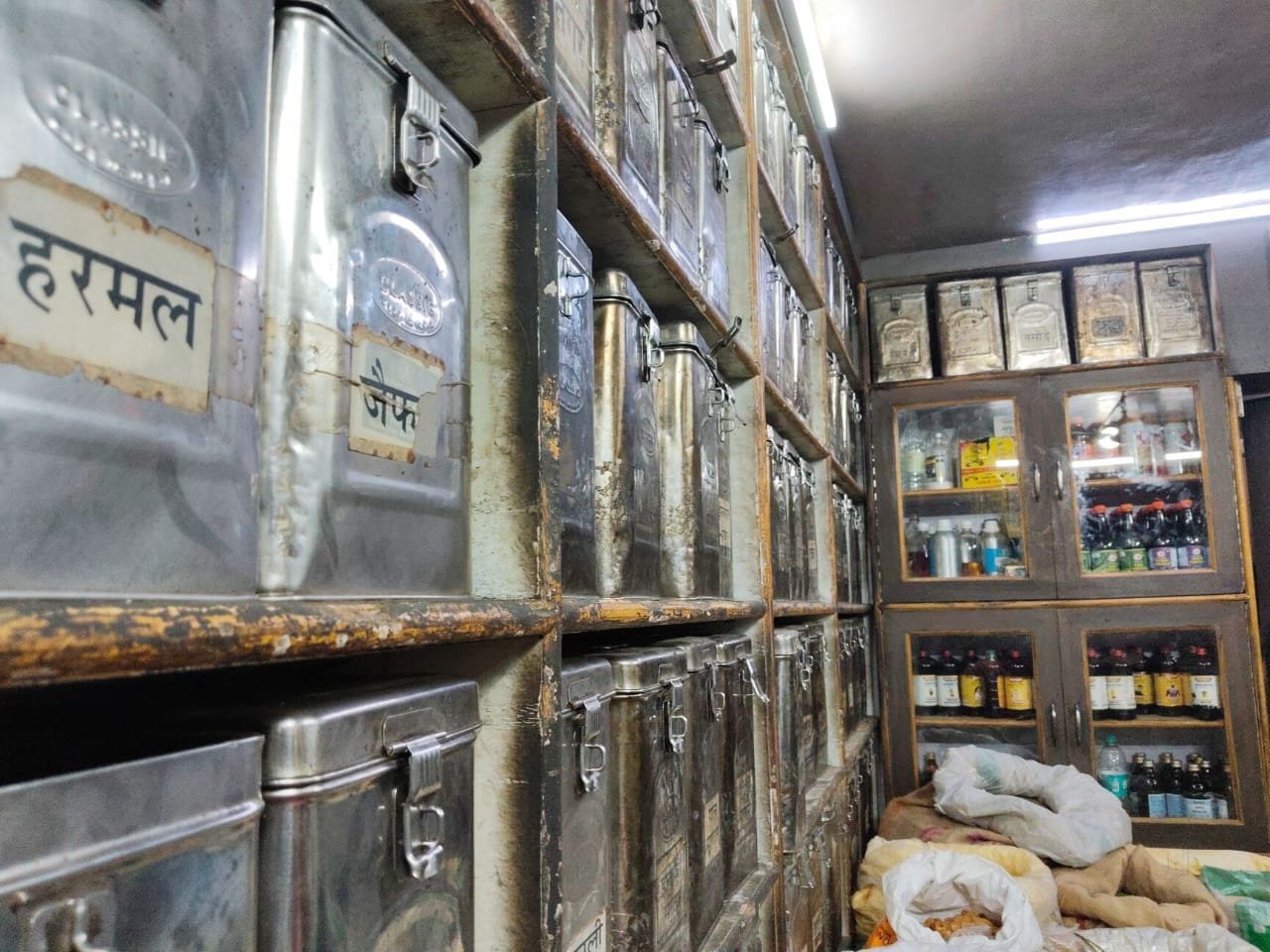 Desi Dawae Store